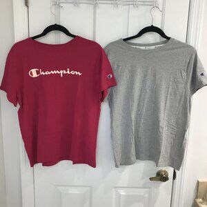 2 Champion Women's Crewneck T-shirts L